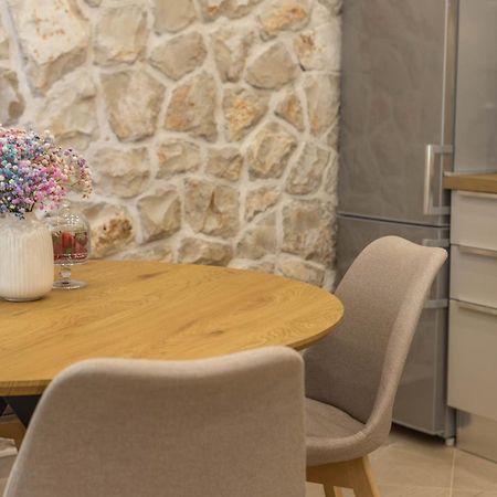 Apartment Zastupac 8761A Hvar Town Bagian luar foto