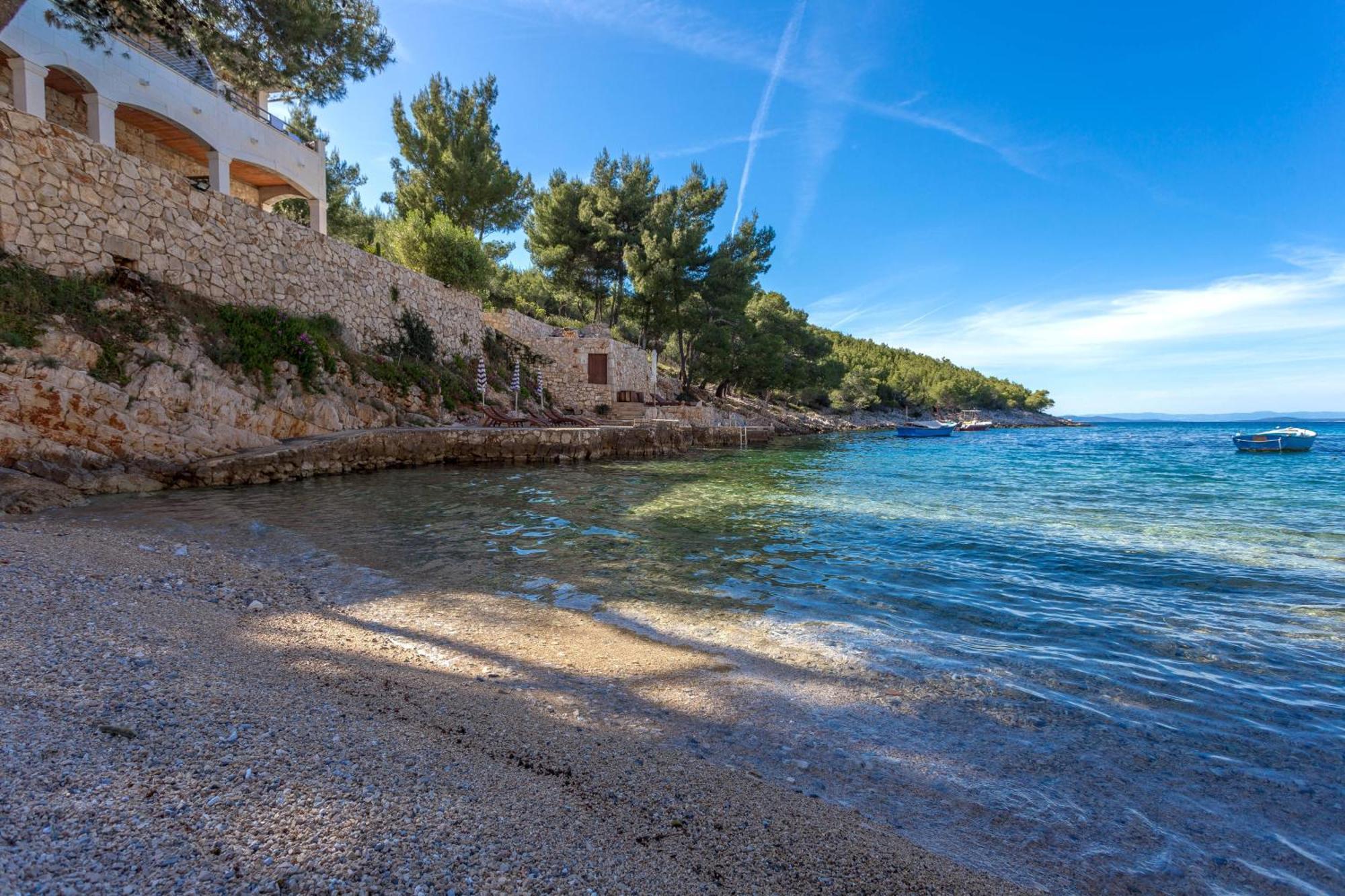 Apartment Zastupac 8761A Hvar Town Bagian luar foto